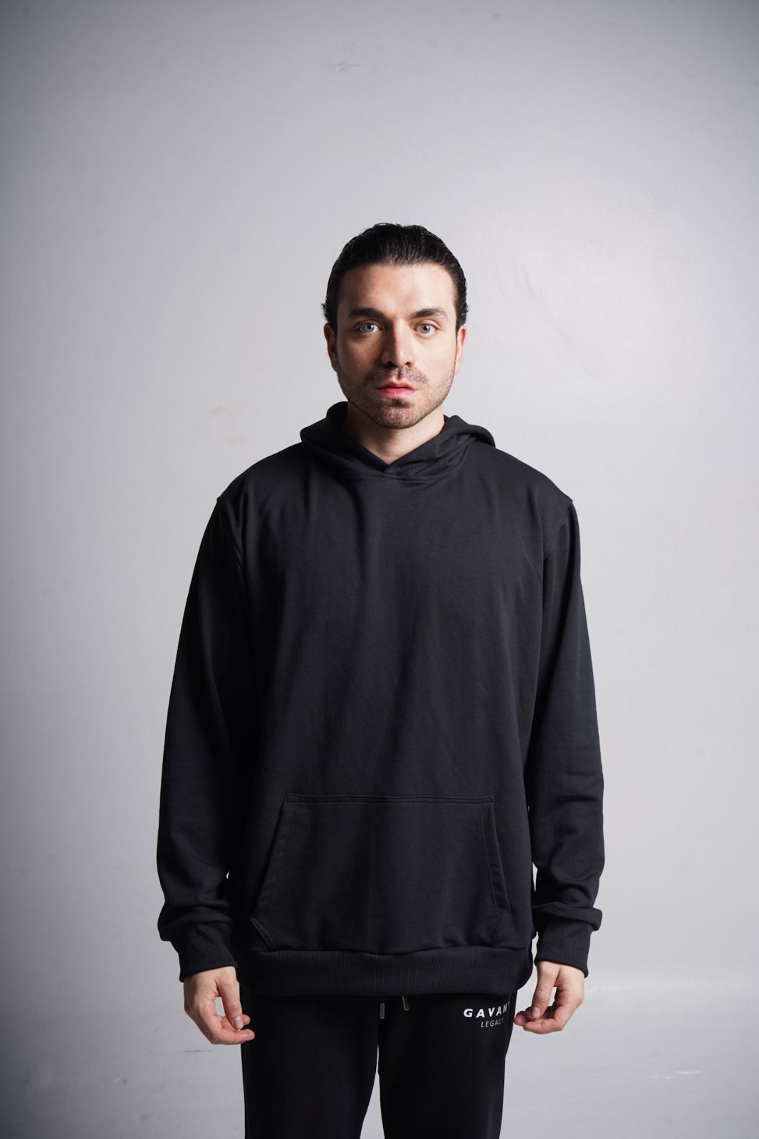 Hoodie negro 250g